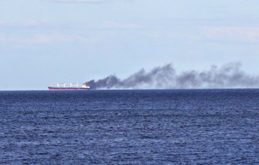Свіжі новини: Після тривалої паузи Росія дозволила рух зернових суден з Азовського моря