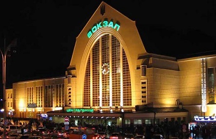 Свежие новости: Укрзализныця продлила работу касс на киевском вокзале