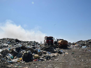 Свежие новости: Навколо вознесенського сміттєзвалища встановлять огорожу