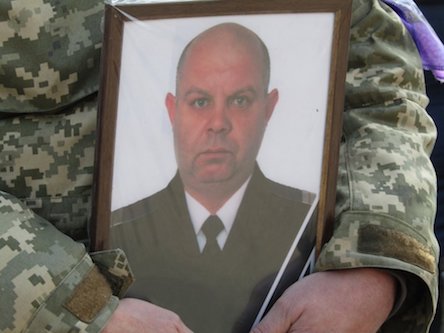 Свежие новости: В Снигиревском районе в последний путь провели воина АТО