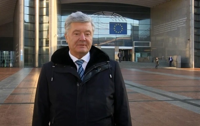 Свежие новости: Порошенко записал видеообращение к Зеленскому