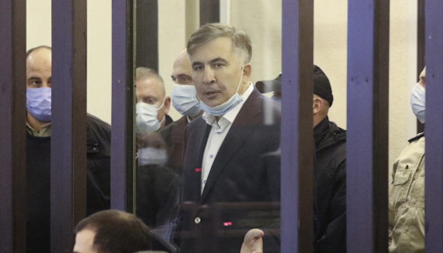 Свежие новости: Состояние здоровья Саакашвили не позволяет перевезти его в тюрьму – МИД