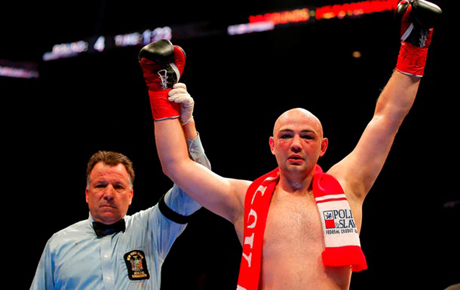 Свежие новости: На бой с Усиком появился еще один претендент