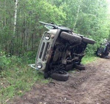 Свежие новости: Под Ровно произошли стычки полиции и копателей янтаря со стрельбой
