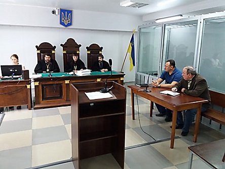 Свежие новости: Свидетели не явились в суд по делу Романчука – судьи перенесли заседание