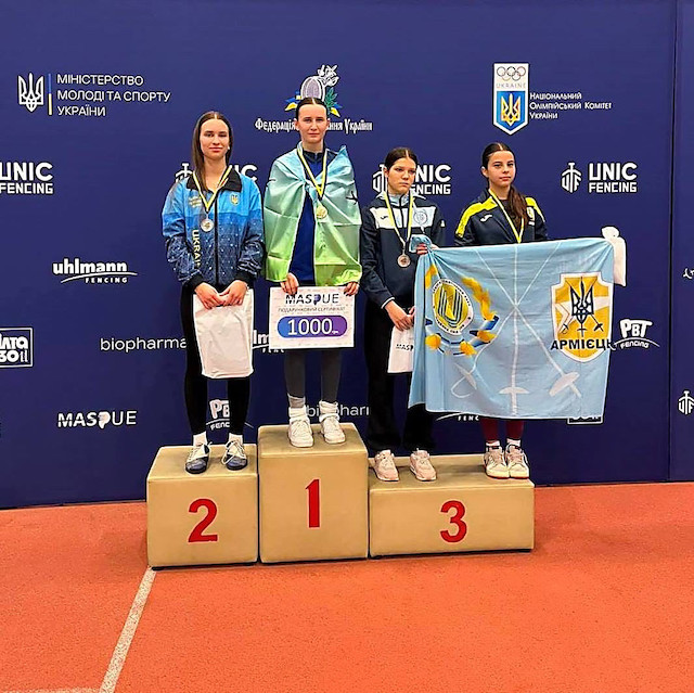 Свежие новости: Миколаївські рапіристи та рапіристки повернулися з медалями з Львова