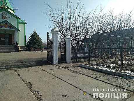 Свежие новости: В Первомайске неизвестные обворовали церковь