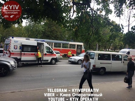 Свежие новости: В Киеве трамвай переехал человека