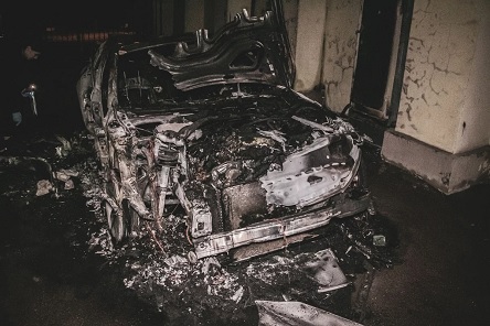 Свежие новости: В Киеве сгорел автомобиль невестки Гонтаревой, - источник