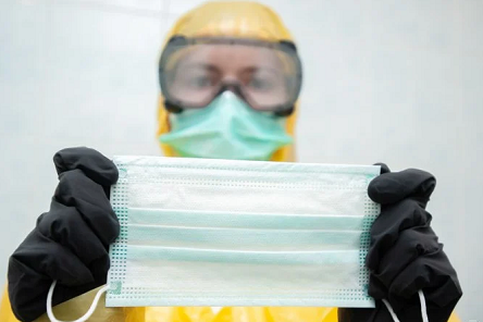 Свежие новости: Кабмин установил штрафы за пребывание без маски в общественных местах