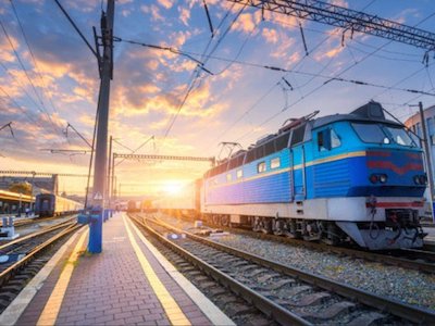 Свежие новости: С сегодняшнего дня охрана будет сопровождать поезда