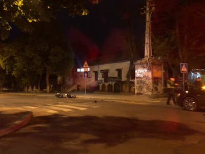 Свежие новости: В Николаеве автомобиль сбил мопедиста