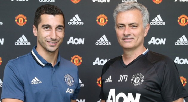 Фото новости: Я доволен, что Мхитарян выбрал «Манчестер Юнайтед», - Жозе Моуринью Свежие новости: Я доволен, что Мхитарян выбрал «Манчестер Юнайтед», - Жозе Моуринью