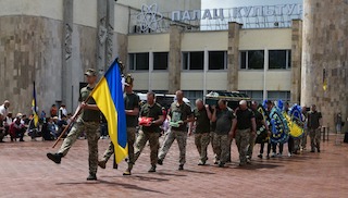 Свежие новости: Южноукраїнська громада попрощалася з Денисом Садчуком