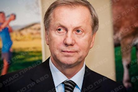 Свежие новости: На Житомирщине скандального экс-«регионала» представили как кандидата от «Слуги народа» – партия из-за этого обратилась в полицию