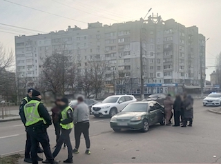 Свежие новости: У центрі Миколаєва «Хонда» збила мотоцикліста