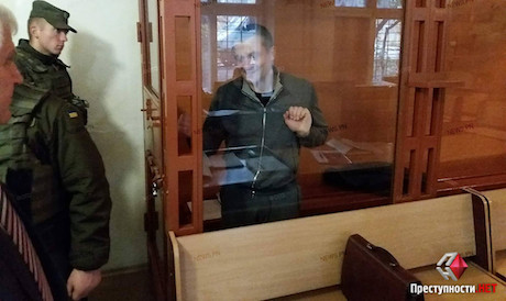 Свежие новости: В Мариуполе суд рассматривает ходатайства следствия о продлении меры пресечения членам «ОПГ Титова»