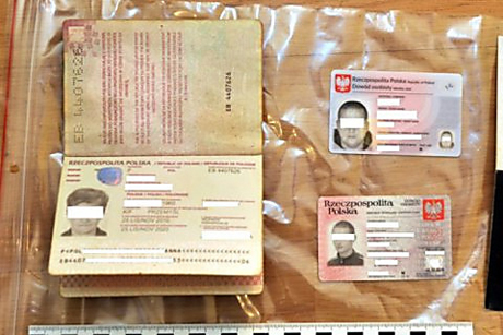 Свежие новости: В Польше разоблачили преступную группировку, переправлявшую украинцев в Британию по поддельным документам