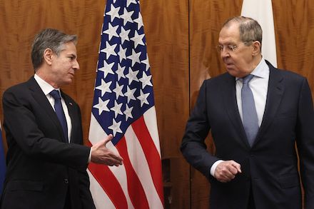 Свежие новости: Блінкен і Лавров провели першу з липня 2022 року телефонну розмову