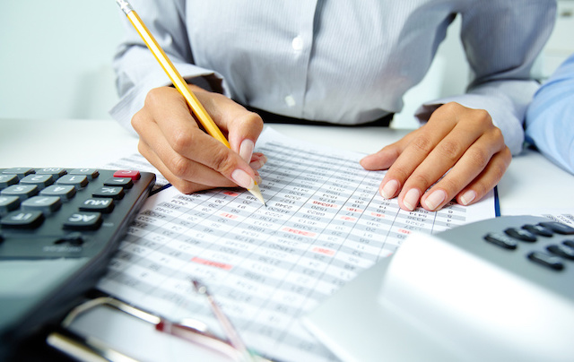 Свежие новости: В Україні прогнозують гіперінфляцію та значне підвищення податків