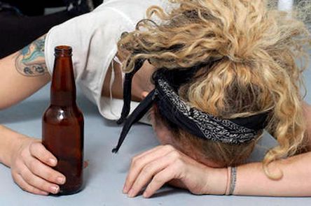 Свежие новости: В Одессе у пьяной матери отобрали измученную грудную девочку