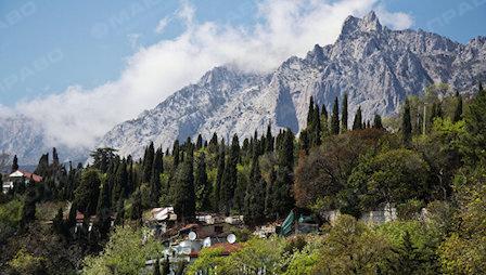 Свежие новости: ВИДЕО: Удар по «небожителям»: в Крыму снесут дома украинских олигархов