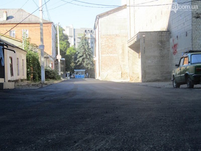 Свежие новости: В центре Первомайска за два дня отремонтировали дорогу