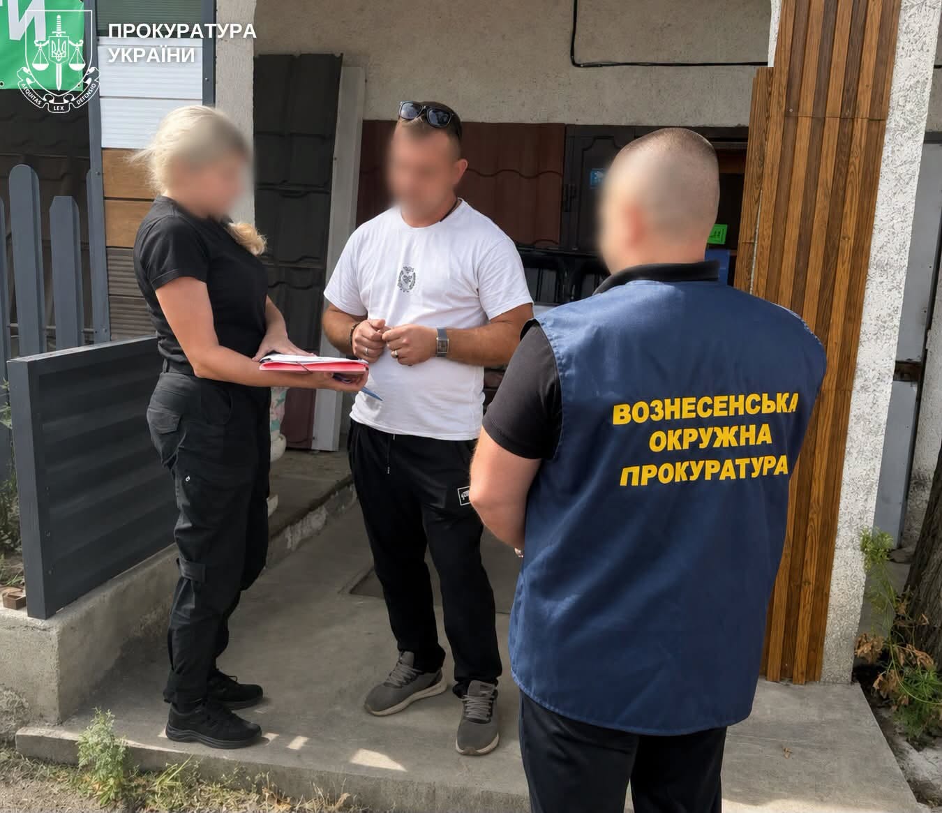Свежие новости: Укриття ліцею і вуличні ліхтарі: за добу на Миколаївщині оголосили дві підозри за однією схемою