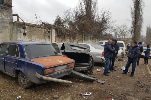 Свежие новости: Появилось видео ДТП, в котором КамАЗ протаранил четыре машины