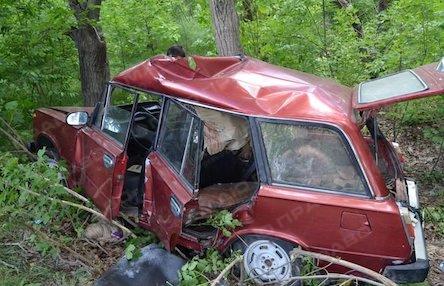 Свежие новости: Под Вознесенском «Жигули» слетели с дороги: 1 человек погиб, двое в больнице