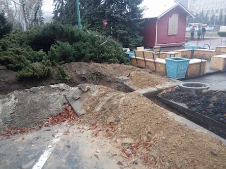 Свежие новости: Мэрия Николаева без конкурса отдала бизнесмену место под каток и заплатит за него 1,5 миллиона за электричество