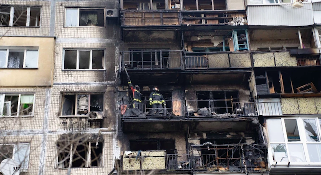 Свежие новости: У Києві завершили роботи на місцях ударів РФ: 2 загиблих, 38 постраждалих