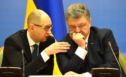 Свежие новости: Источники рассказали, как Яценюк ездил к Порошенко из-за закона для увольнения Сытника