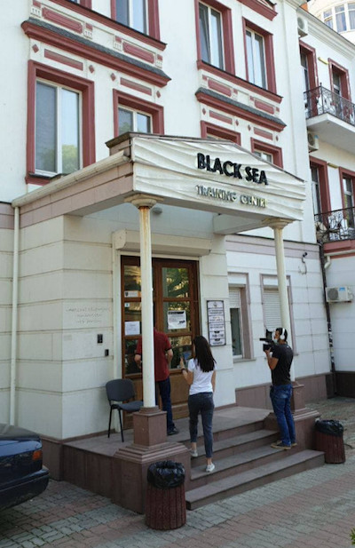 Свежие новости: В Одессе обыскивают частные учебные центры для моряков