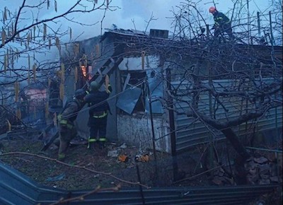 Свежие новости: В Мариуполе микрорайон попал под обстрел