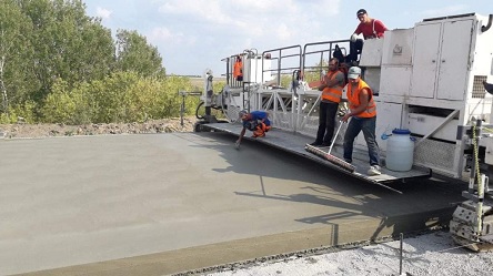 Свежие новости: Фото: Дорожники показали, як триває капремонт дороги Н-14 в Миколаївській області