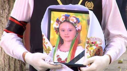 Свежие новости: Прощание с Настей, погибшей в лагере: семья переехала в Одессу из-за любви девочки к танцам