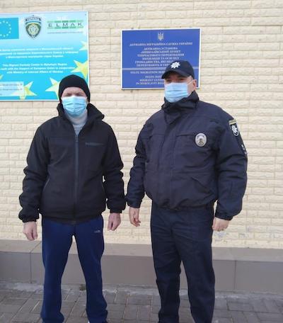 Свежие новости: В Николаеве правоохранители вернули в Молдову иностранца, который отбывал наказание за тяжкие преступления