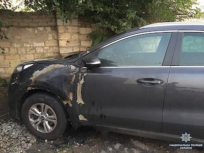 Свежие новости: В Вознесенске полиция разыскивает злоумышленников, которые подожгли автомобиль местного предпринимателя