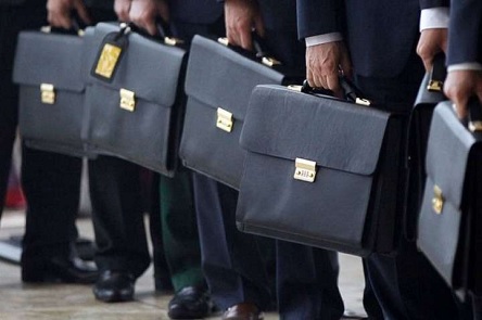 Свежие новости: У профспілці держслужбовців поскаржились: Скорочення людей в райадміністраціях підриває основи державної служби