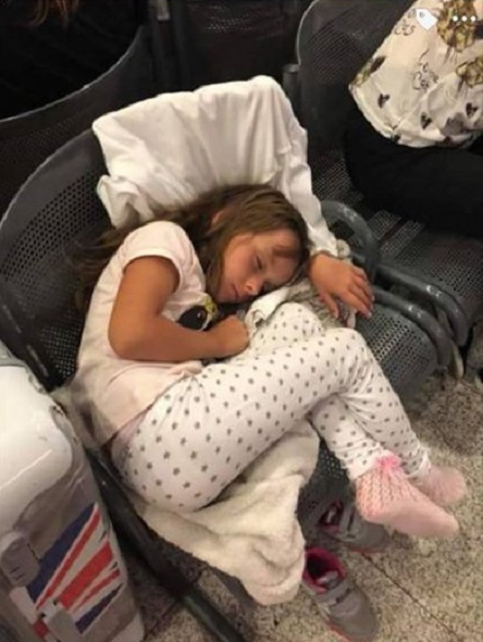 Свежие новости: Дети из Николаева вторые сутки не могут вылететь из Грузии: они в аэропорту без воды и еды