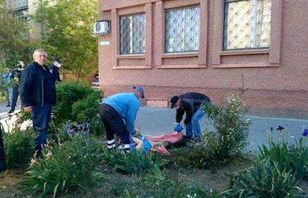 Свежие новости: В Николаеве мужчина разбился, упав с 10 этажа