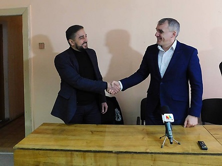 Свежие новости: Новый директор Департамента ЖКХ проведет служебное расследование работы Корчагова, подозреваемого в коррупции