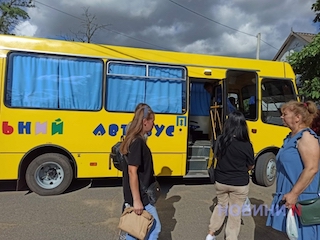 Свежие новости: Жителі Вознесенська протестують проти закриття дитячого садка: дітей зібралися возити за 7 км
