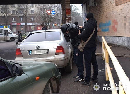 Фото новости: В Николаеве поймали группу квартирных воров из Одессы Свежие новости: В Николаеве поймали группу квартирных воров из Одессы