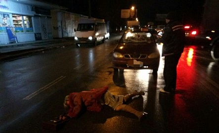 Свежие новости: В Николаеве пьяная женщина бросилась под колеса такси