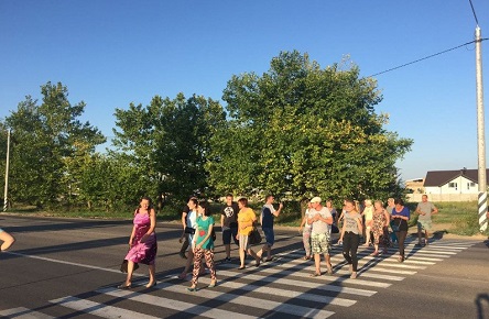 Свежие новости: Жители николаевского общежития перекрыли Богоявленский проспект: в Корабельный район проехать нельзя