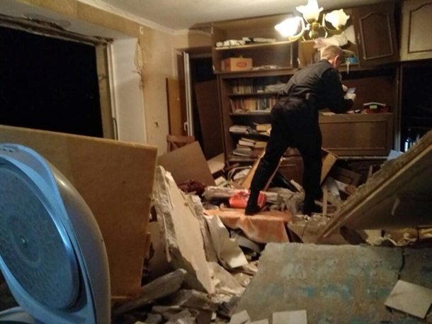 Фото новости: Жуткое ЧП в Киеве на Донецкой: смерть матери и попытка суицида дочери Свежие новости: Жуткое ЧП в Киеве на Донецкой: смерть матери и попытка суицида дочери