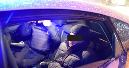 Свежие новости: ВИДЕО: В Николаеве группа неизвестных избила водителя «Хонды» и отобрала машину