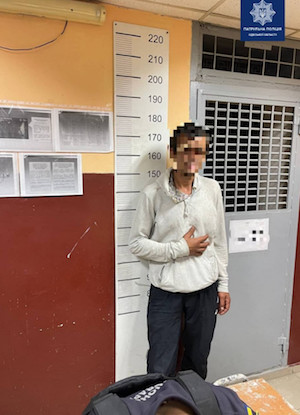 Свежие новости: В Одессе задержали мужчину с пакетом мака